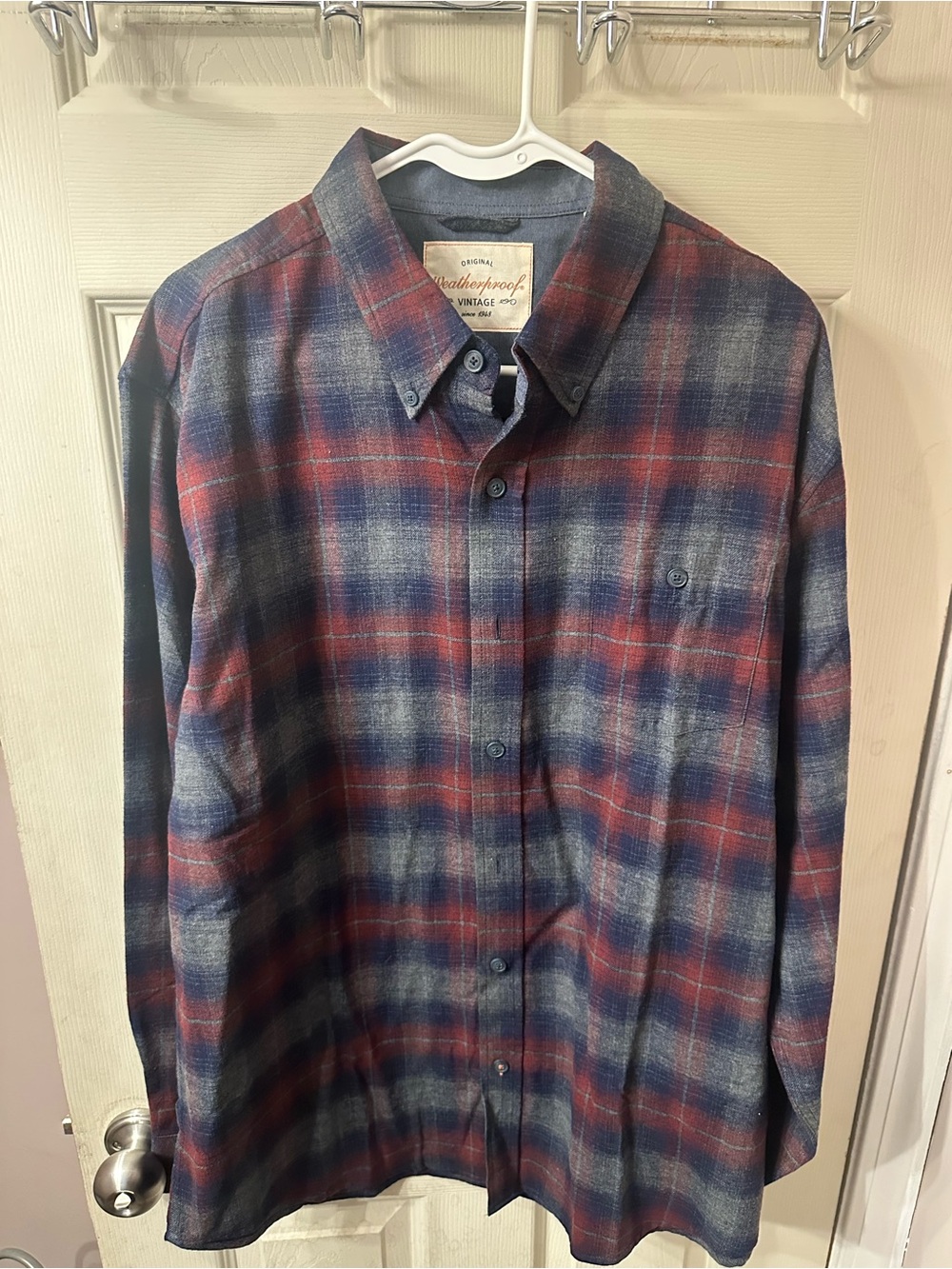 Weatherproof Men's Blue and Red Plaid Button-Down Shirt